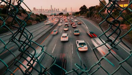 波鸿逼平法兰克福，主场收获一分